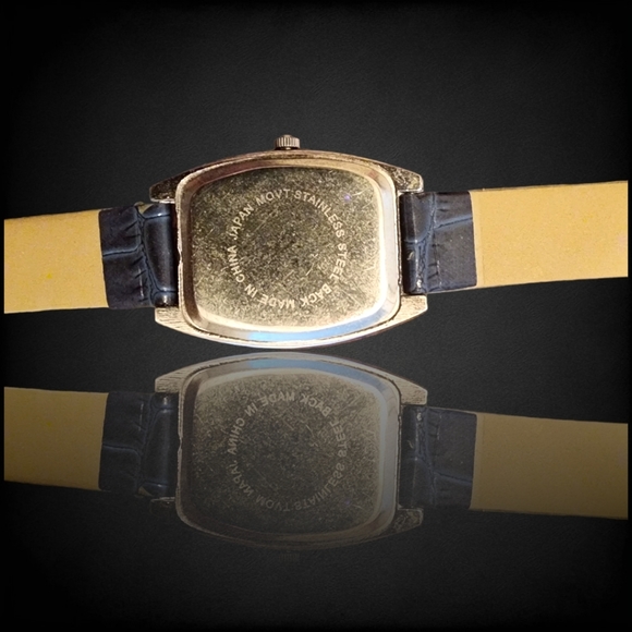 BELL & Rose Woman\'s Watch with Dark Blue Band